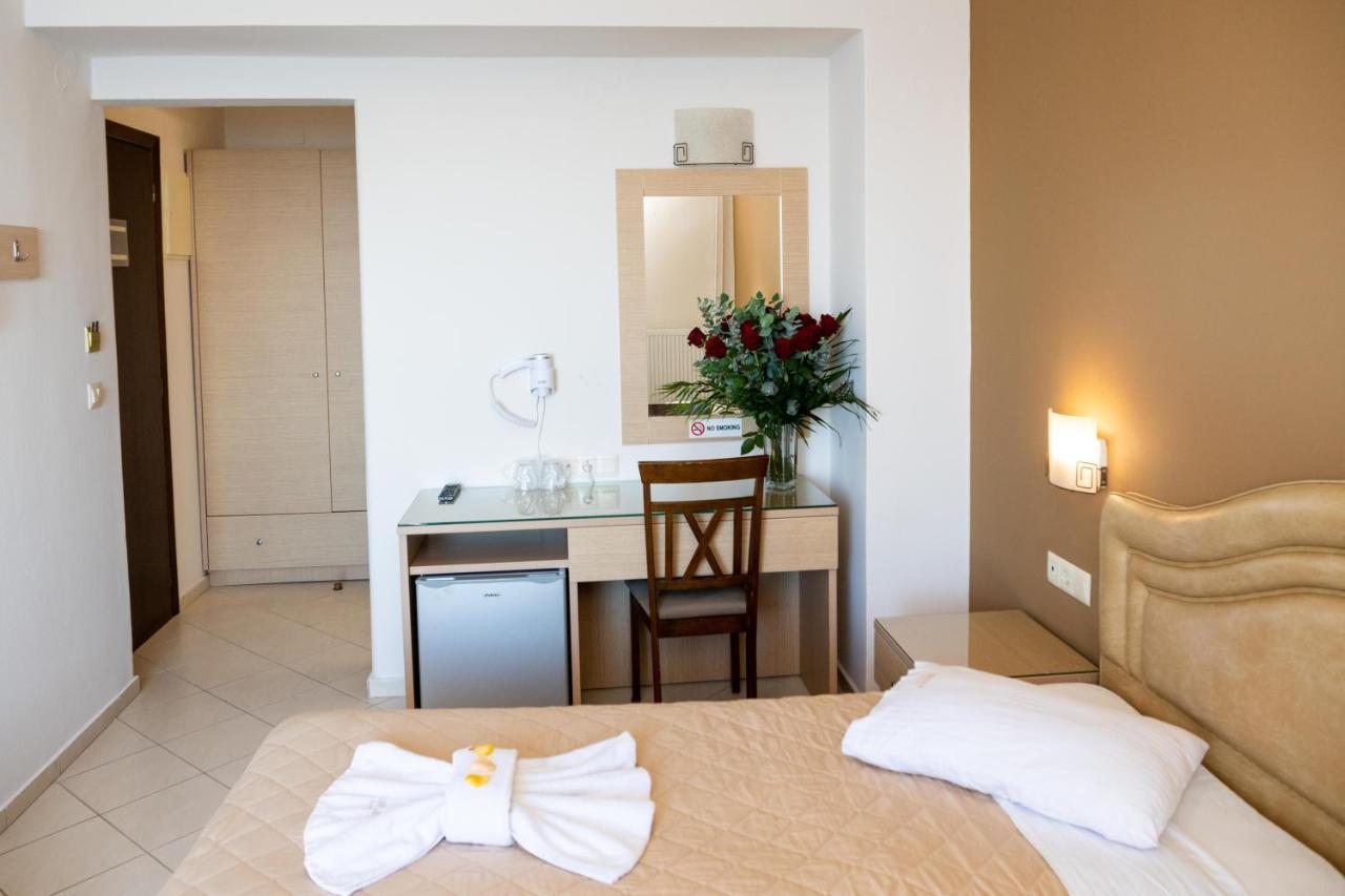 Kronos Hotel Heraklion  Exterior photo